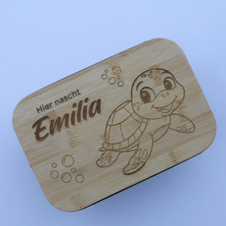 Personalisierte Brotzeitdose mit Name und Bambusdeckel