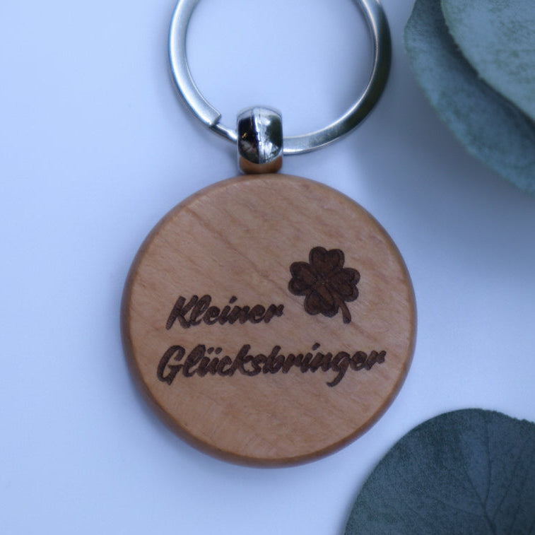 Nachhaltiger Schlüsselanhänger aus Holz schlicht rund